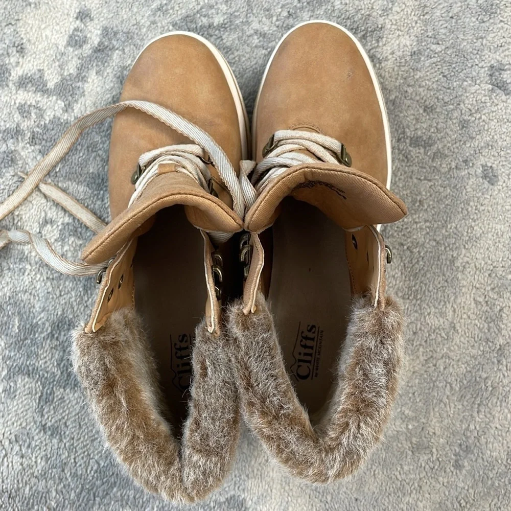 Cliffs by White Mountain Hallett Ankle Boot Bootie Hiking Winter Tan Sz 11W